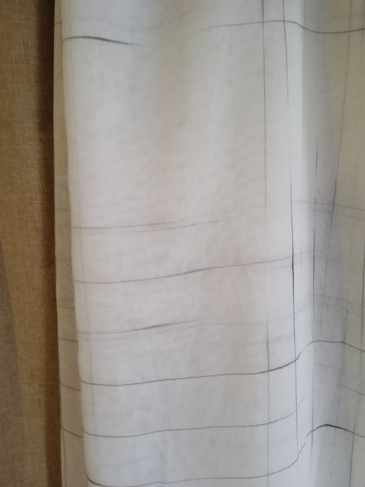 В остатках тюль -бамбук,Тонкая полупрозрачная лёгкая тюль