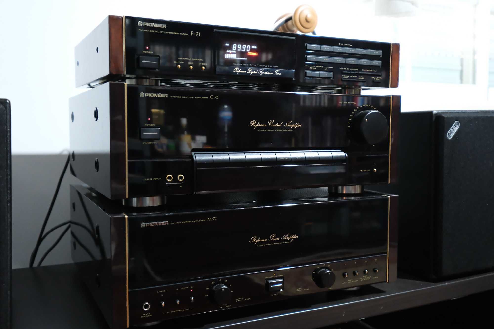 Vendo aparelhos Pioneer em muito bom estado e a funcionarem bem.