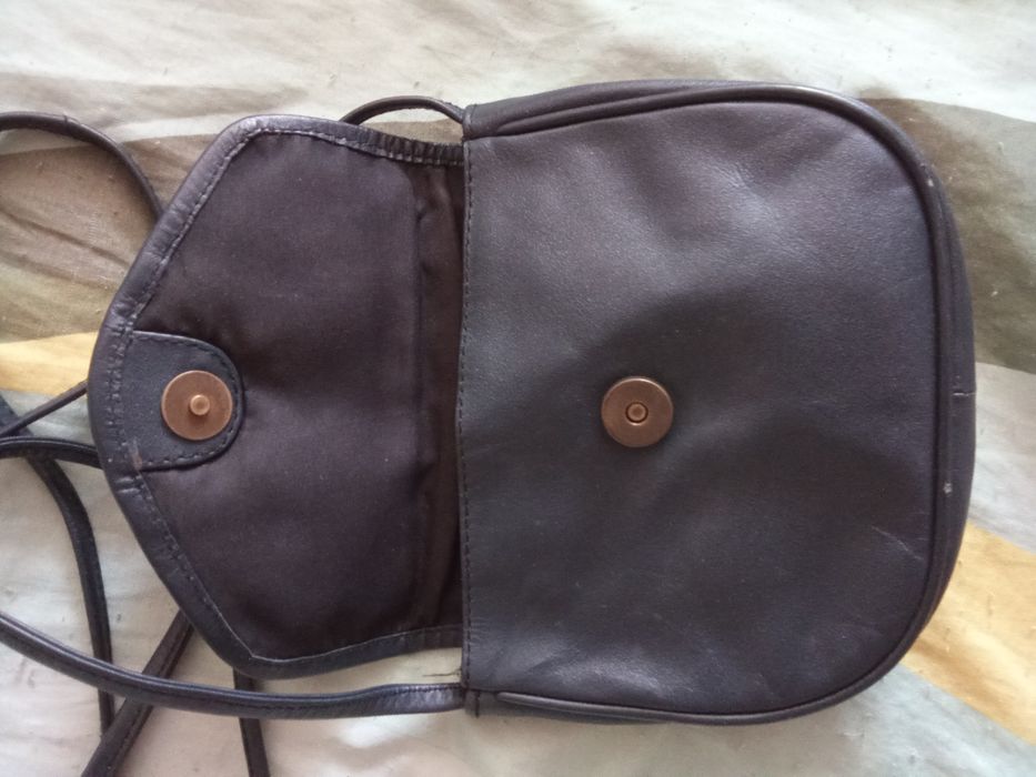 Сумочка кожаная женская