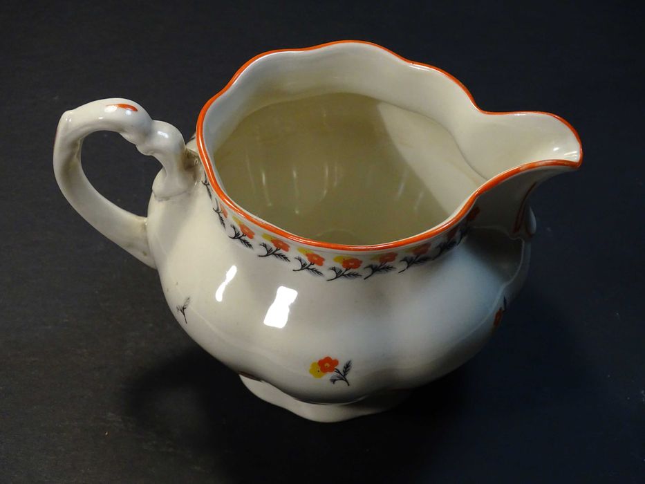 Porcelana Chodzież: piękny stary mlecznik.