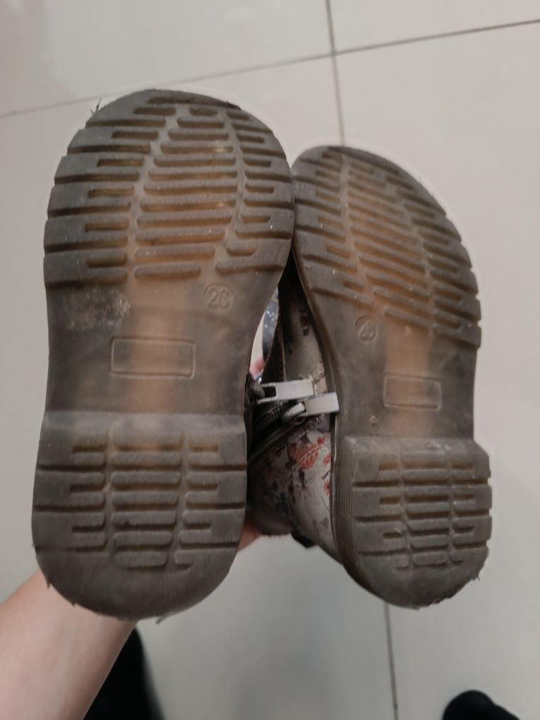 Buty dziewczęce botki rozmiar 26