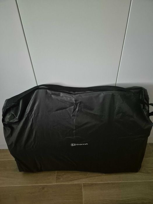 Berço Kinderkraft cinza