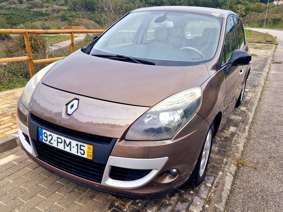 Renault Scenic 2011