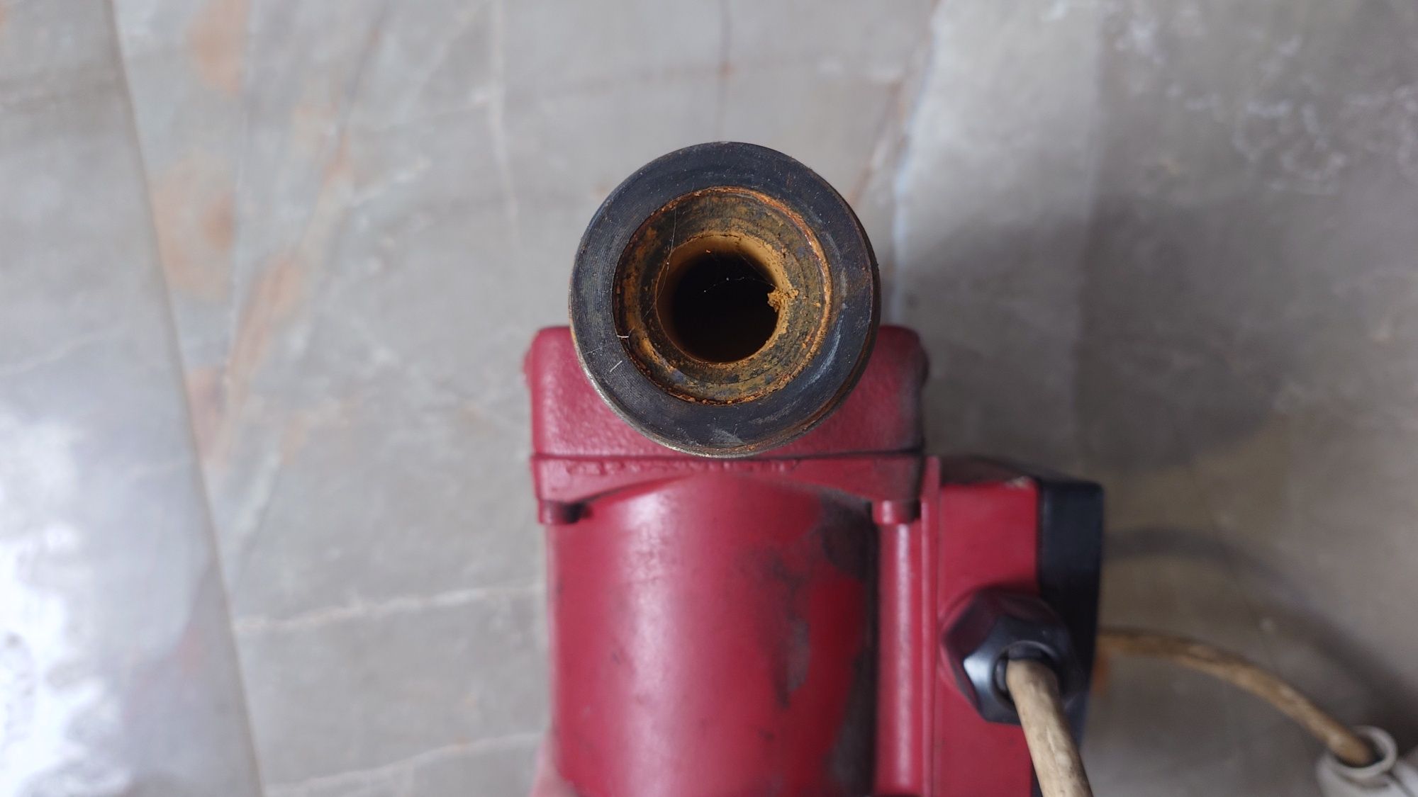 Pompa grundfos.  .