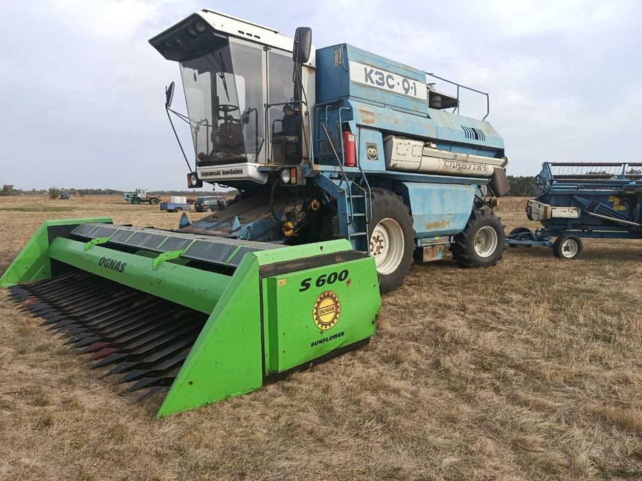 Продам комбайн КЗС 9.1 Славутичь