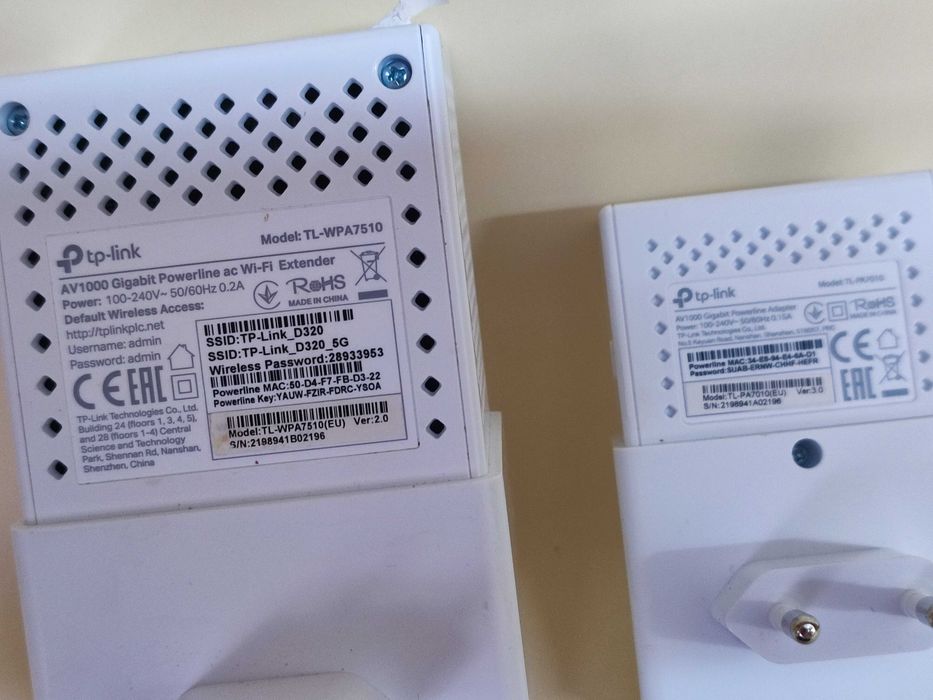 Kit TP-Link AV1000 Wi-Fi - 2 Adaptadores CPL