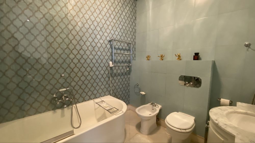 Оренда Даймонда Грушевського 9а Лаврська Мазепи Грушевського