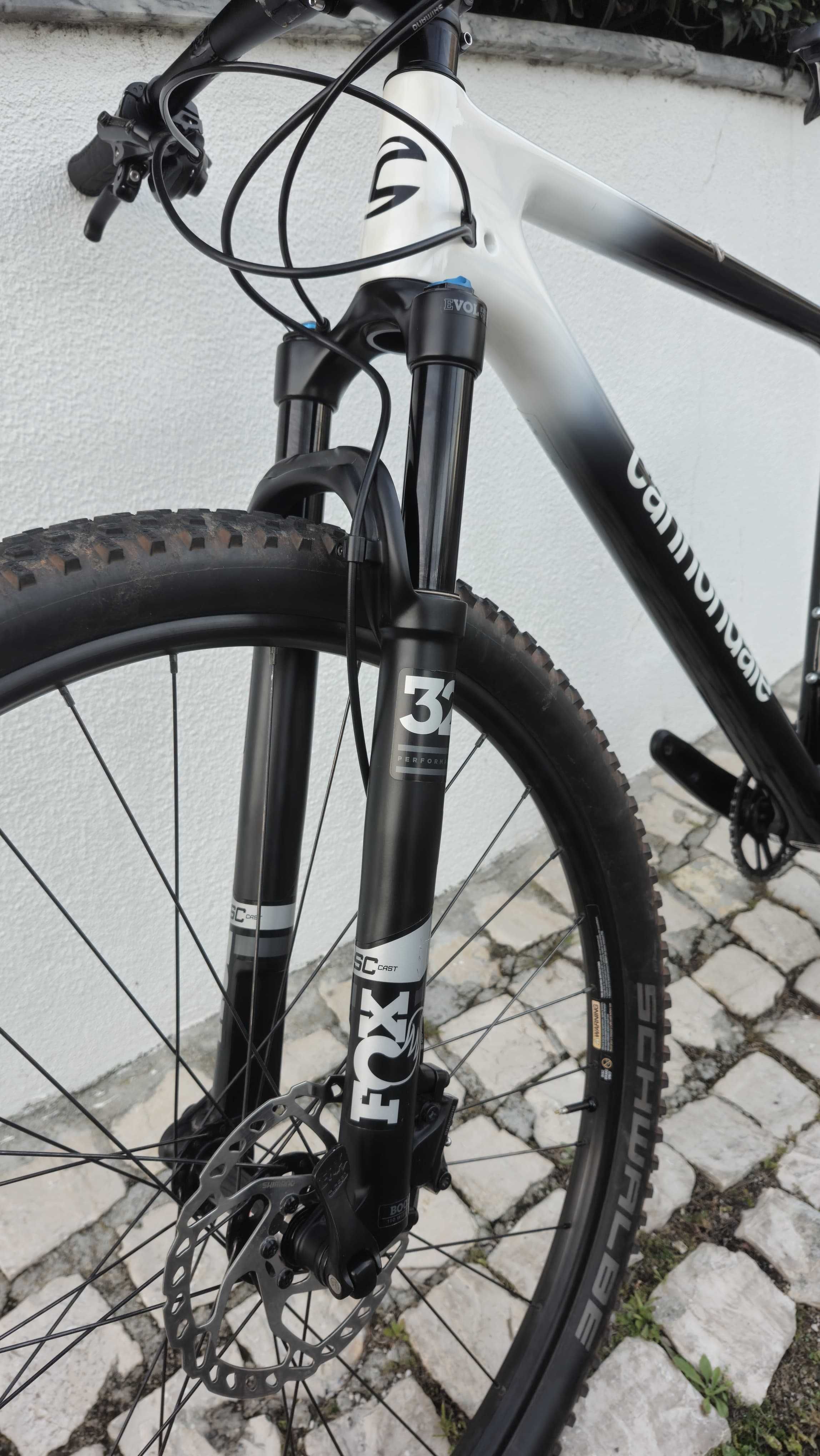BTT Cannondale Carbon GX Suspensão Fox Bike Nova
