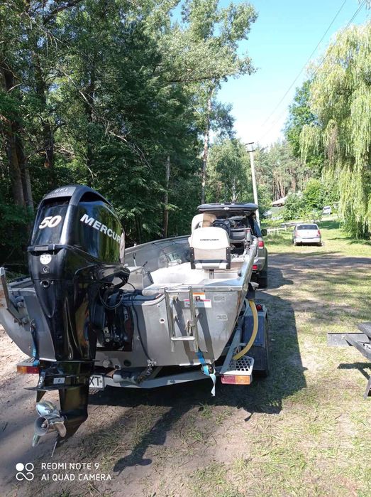 Катер Crestliner 165