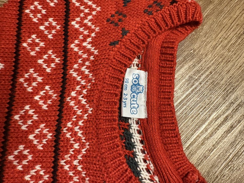 Sweterek swiateczny dla chlopca r.98