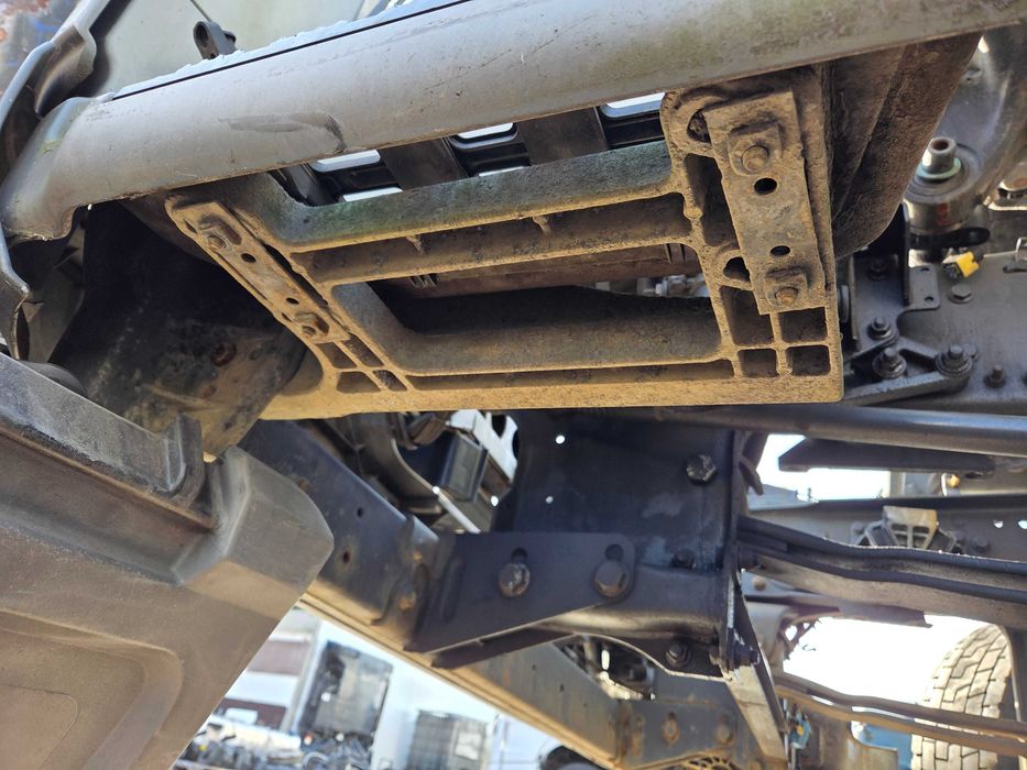 wspornik stopnia dolnego aluminiowy L / P Mercedes Actros mp2 mp3