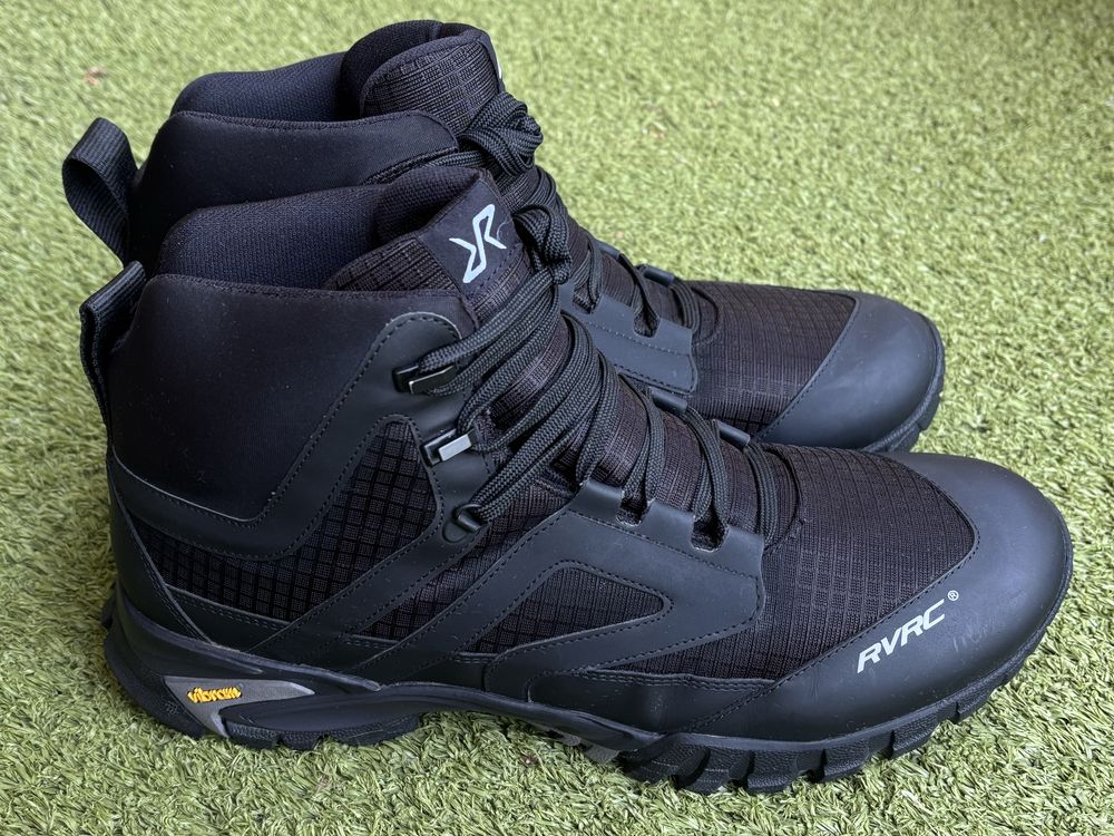 Buty trekkingowe RevolutionRace RVRC Pathfinder Vibram Rozmiar 44
