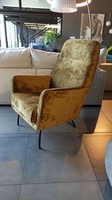 -25% fotel Lafayette High MTI Furninova z ekspozycji