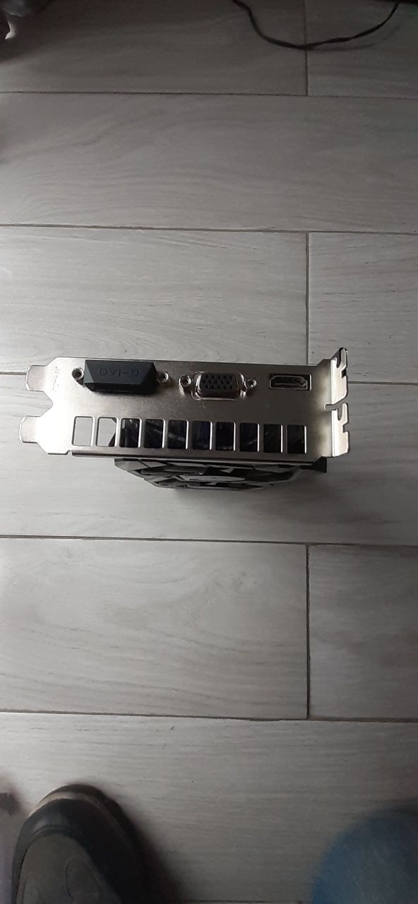 Placa gráfica 4 gb