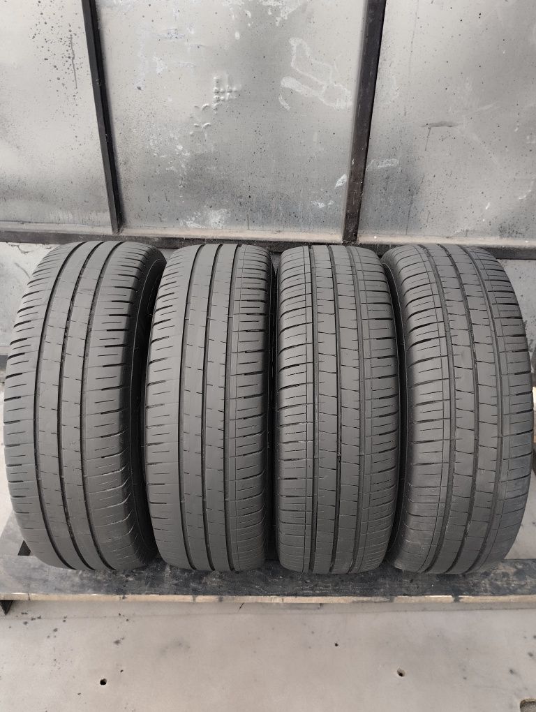 Продам шини з дисками 225/65R16C