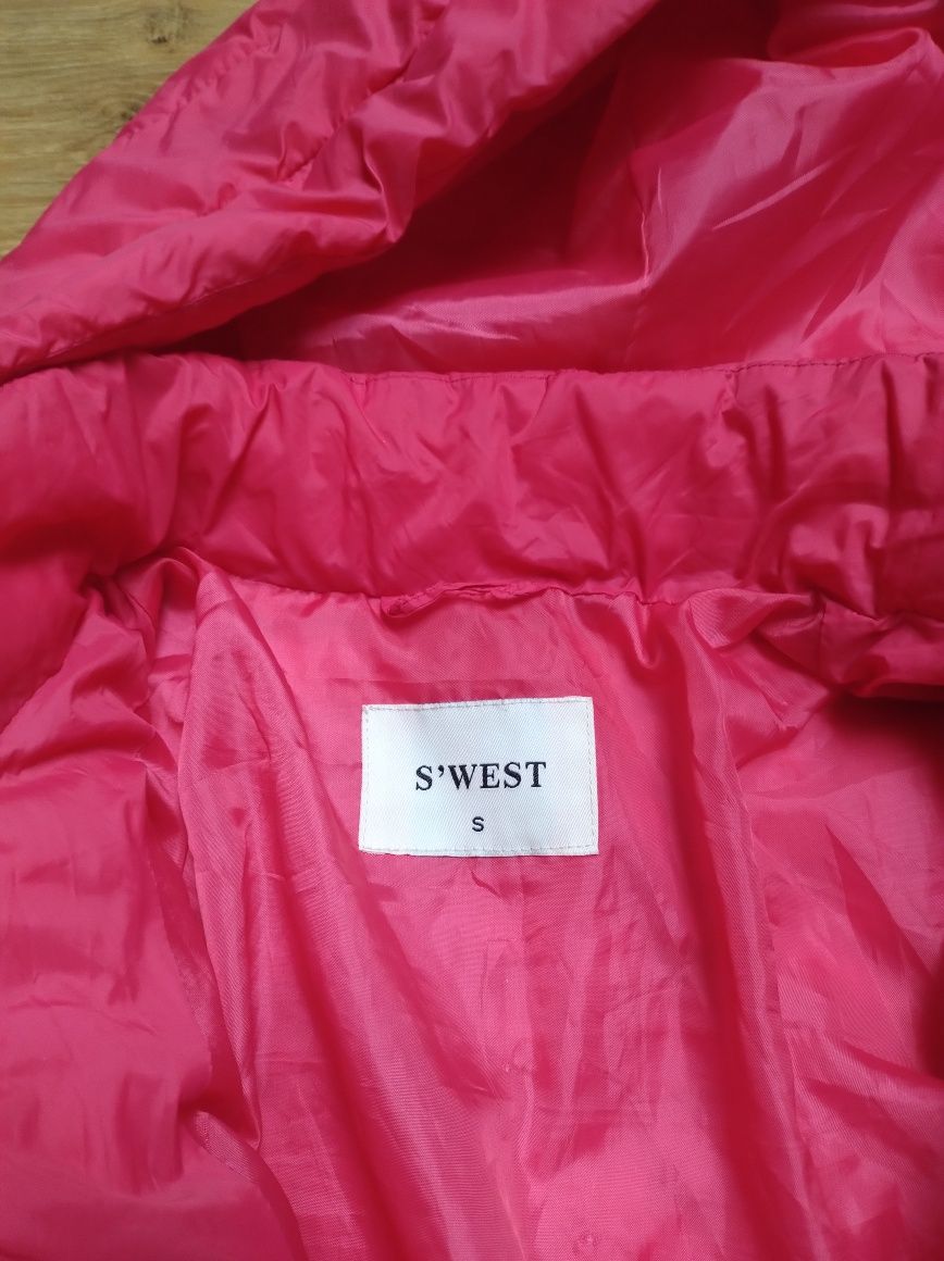 Piękna różowa kurtka wiosenna rozmiar S jak nowa