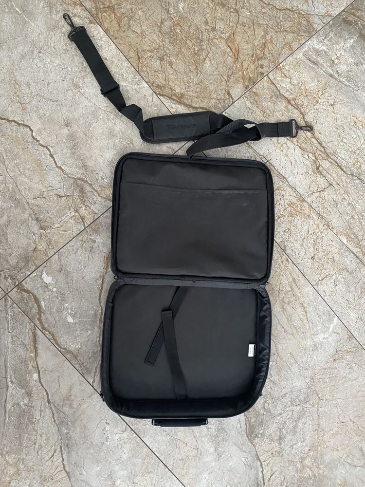 Torba na laptopa Targus czarna
