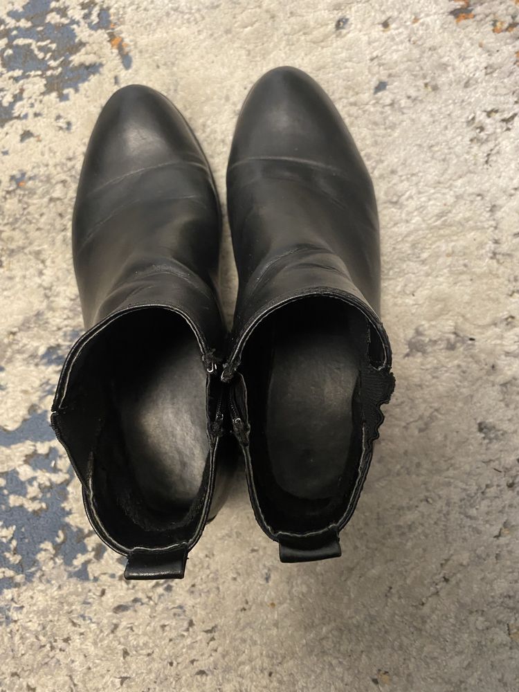 Buty damskie czarne 38