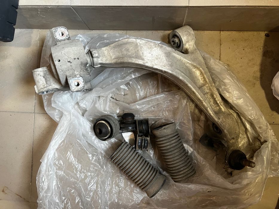 Рычаг Шаровая опора Infiniti FX QX S51 2008-2023 54501-1CA1A