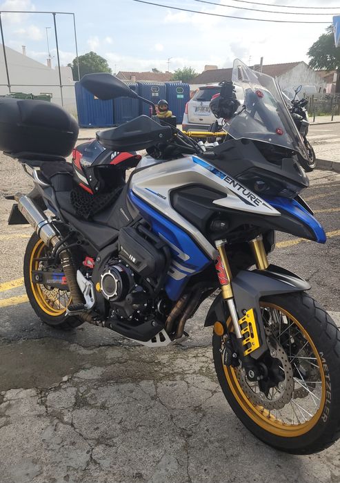 Voge 525dsx pouco uso