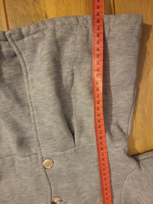 Płaszczyk szaro różowy królik uszy śliczny stylowy