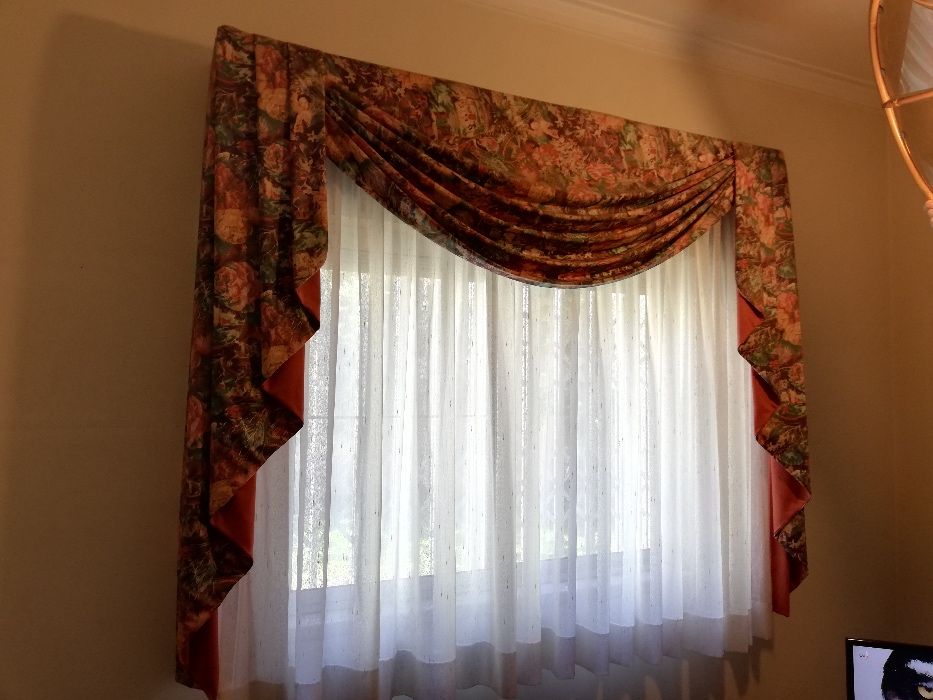 Cortinados curtos-Boa oportunidade