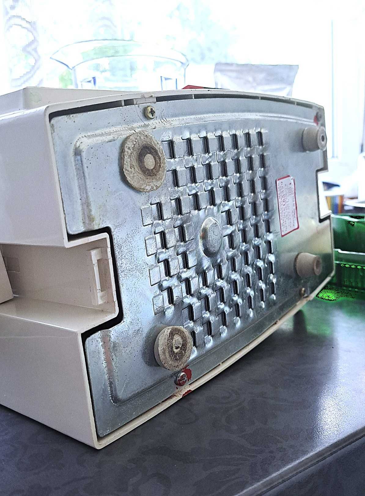 Sokowirówka Predom Mesko, typ VA-370, 172 W. okres PRL.