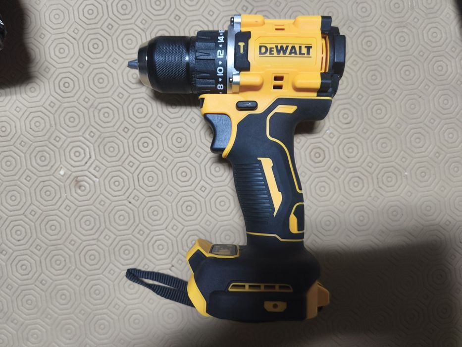 Aparafusadora furadeira a bateria