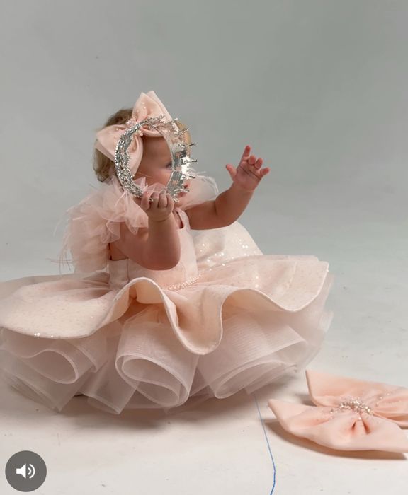 Плаття ручної роботи на рік