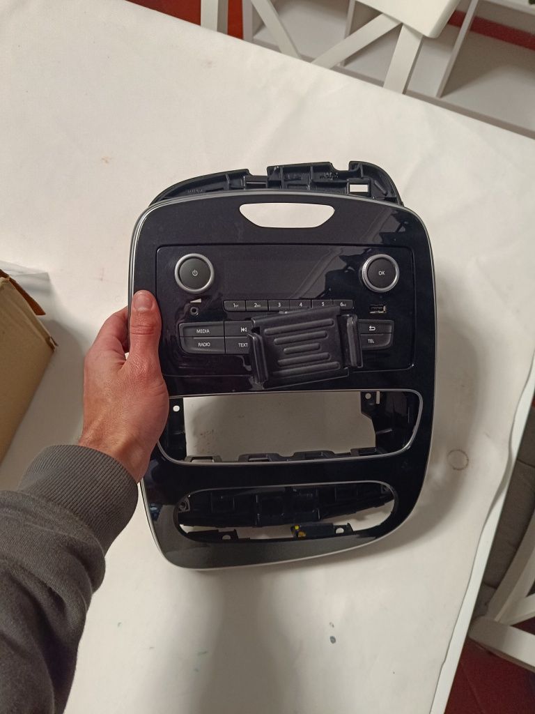 Consola central Clio 4 original