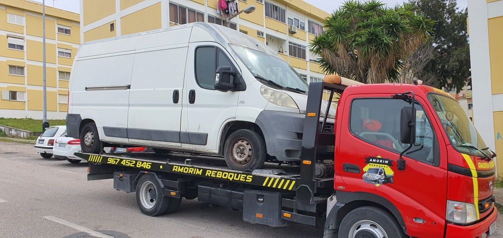 Serviço de Reboque automóveis e furgons
