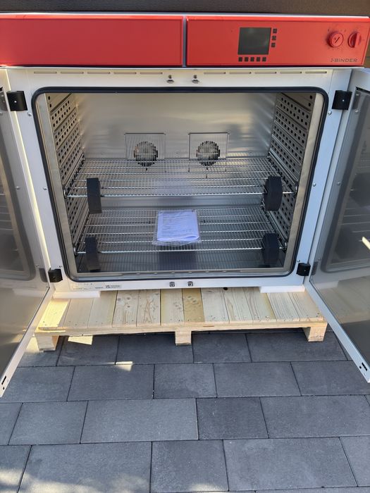Suszarka laboratoryjna Binder M 400