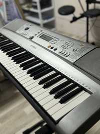 Синтезатор Yamaha PSR-R300, стійка, живлення