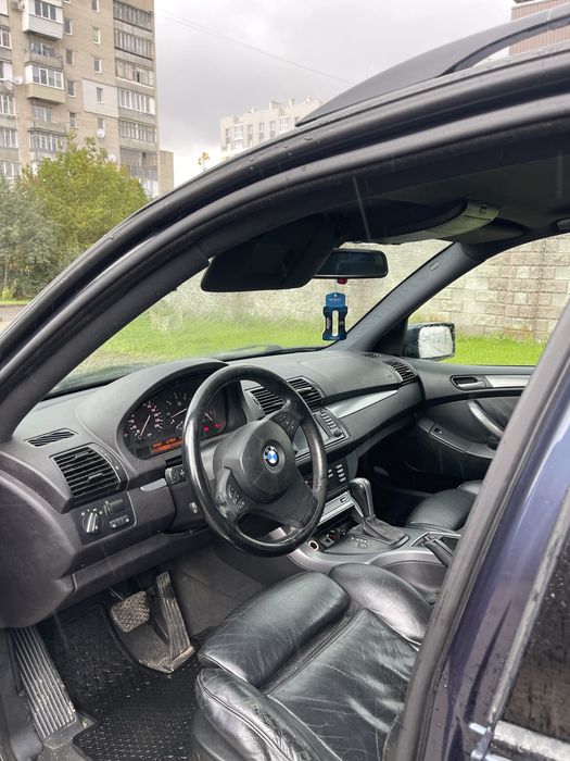 Продам Bmw x5 e53