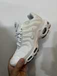 Nike Air Max Plus Branco (Tam.40)