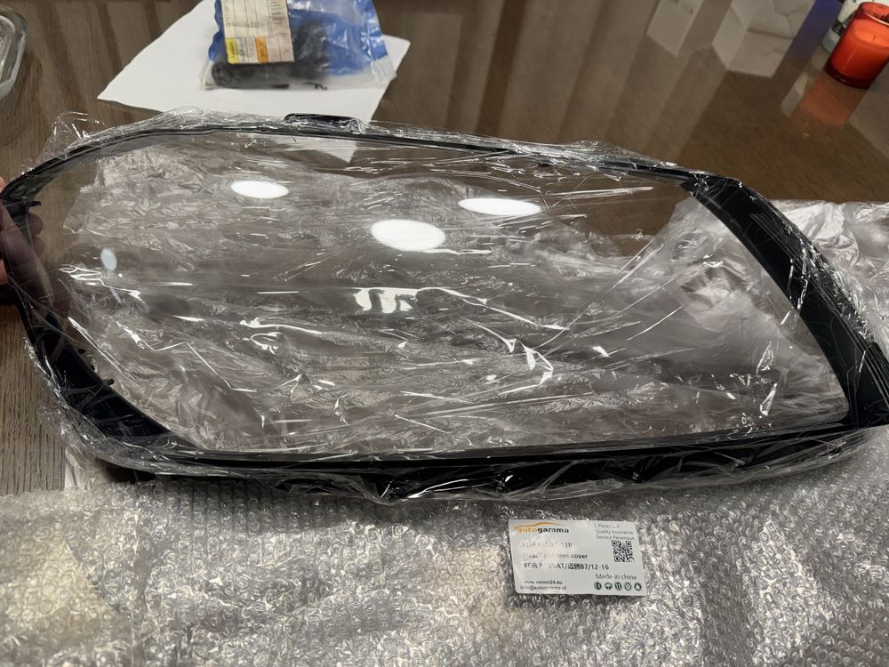 Klosz Szkło do reflektora lamp VW Passat B7 (10-14) Prawy