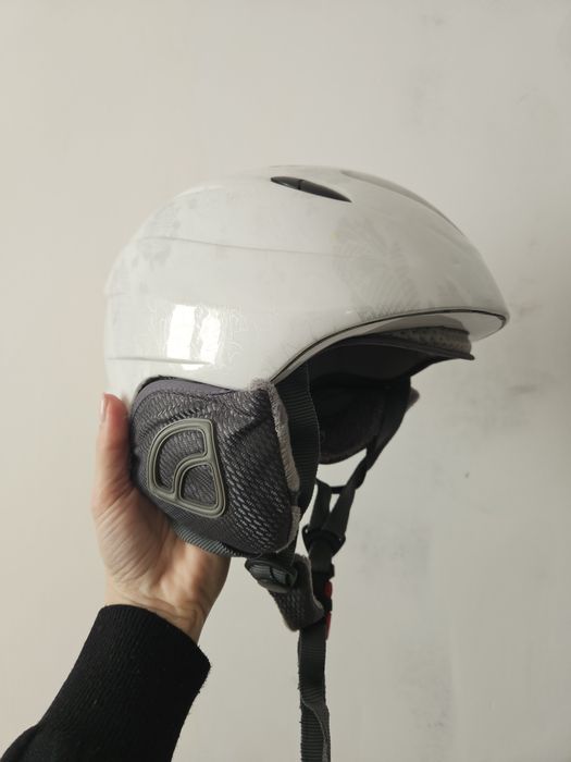 Kask narciarski snowboard
