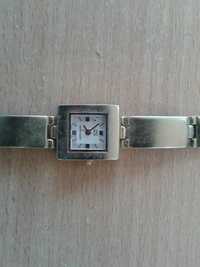Продам часы Q&Q и колекционные часы "Динамо Киев"