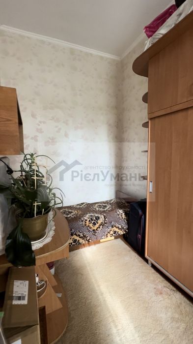 Продається 2-кімнатна квартира, р-н Осташівка