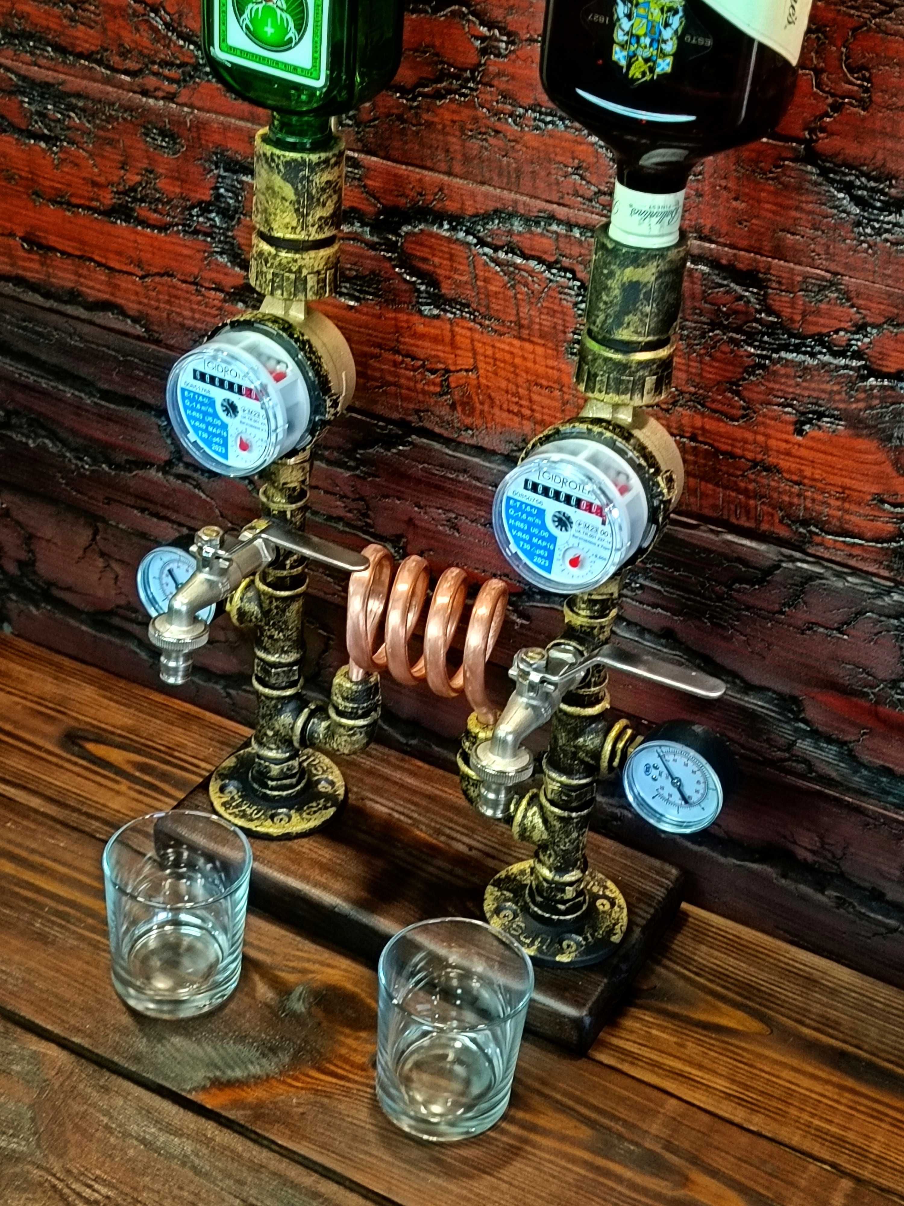Stojak pod alkohol, nalewak dozownik do alkoholu "Loft-3" na prezent
