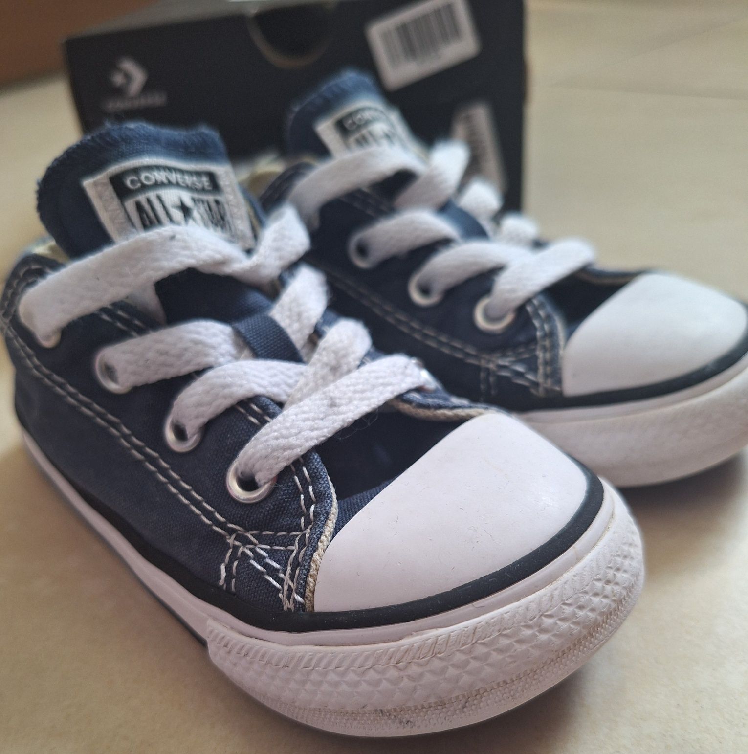 Trampki dziecięce  Converse, r 23