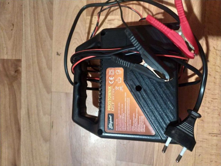 Зарядное устройство  Elegant 6-12В 6А