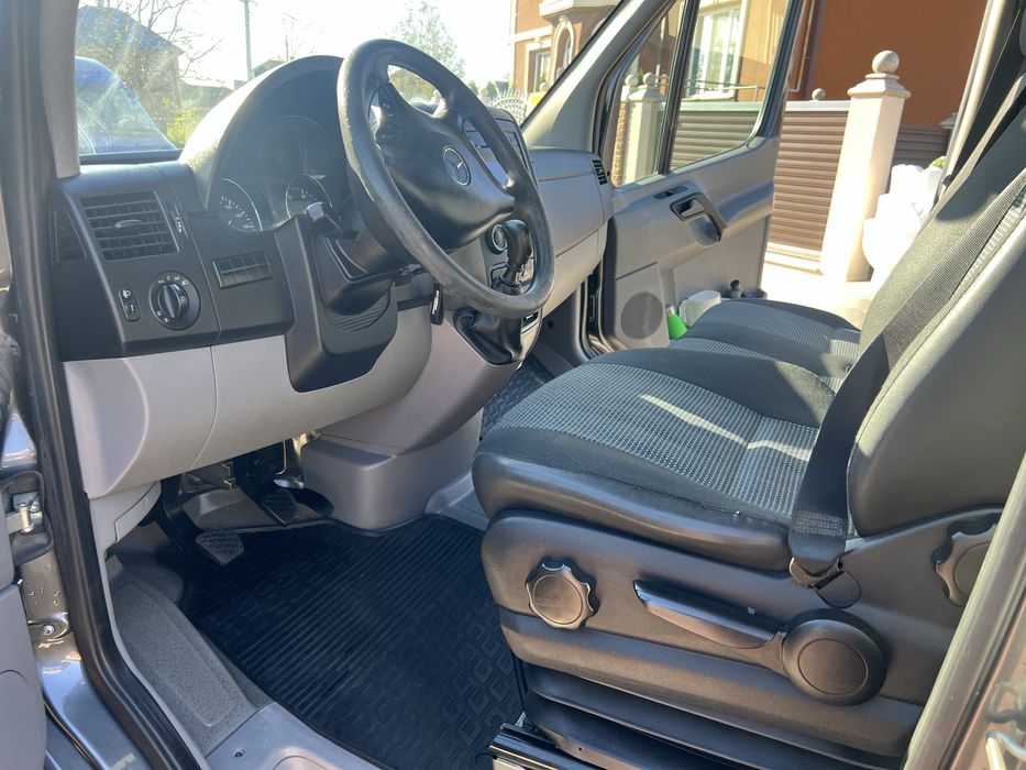 Мерседес спрінтер 319