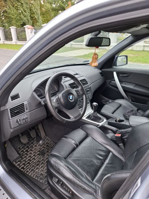 BMW X3 3.0i 231KM