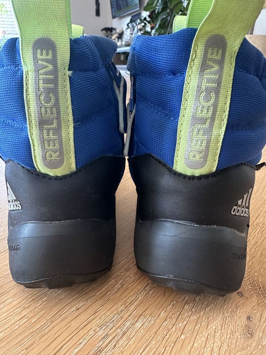Buty zimowe Adidas rozm 32