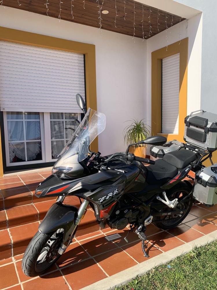Benelli trk 251 com garantia