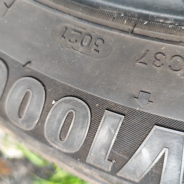 215 65 R16C Zeetex WV1000 opona zimowa 2021r