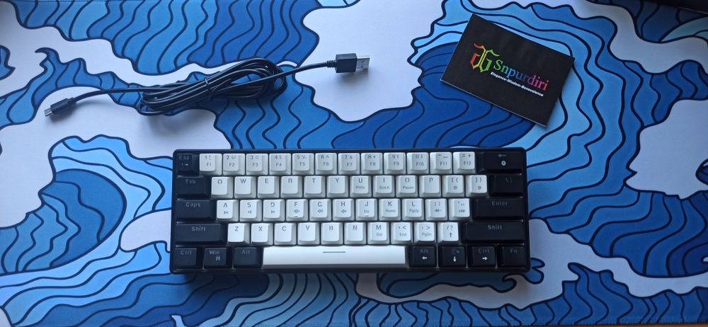 Механична 60% клавиатура Snpurdiri