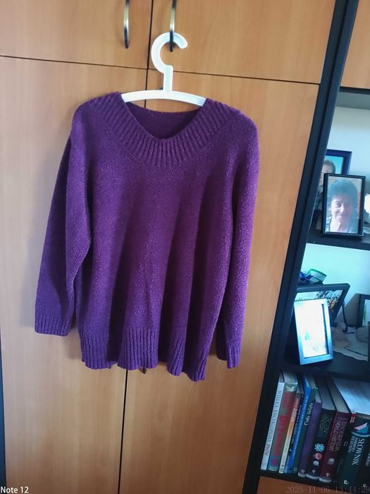 Sweterek damski w kolorze fioletowym