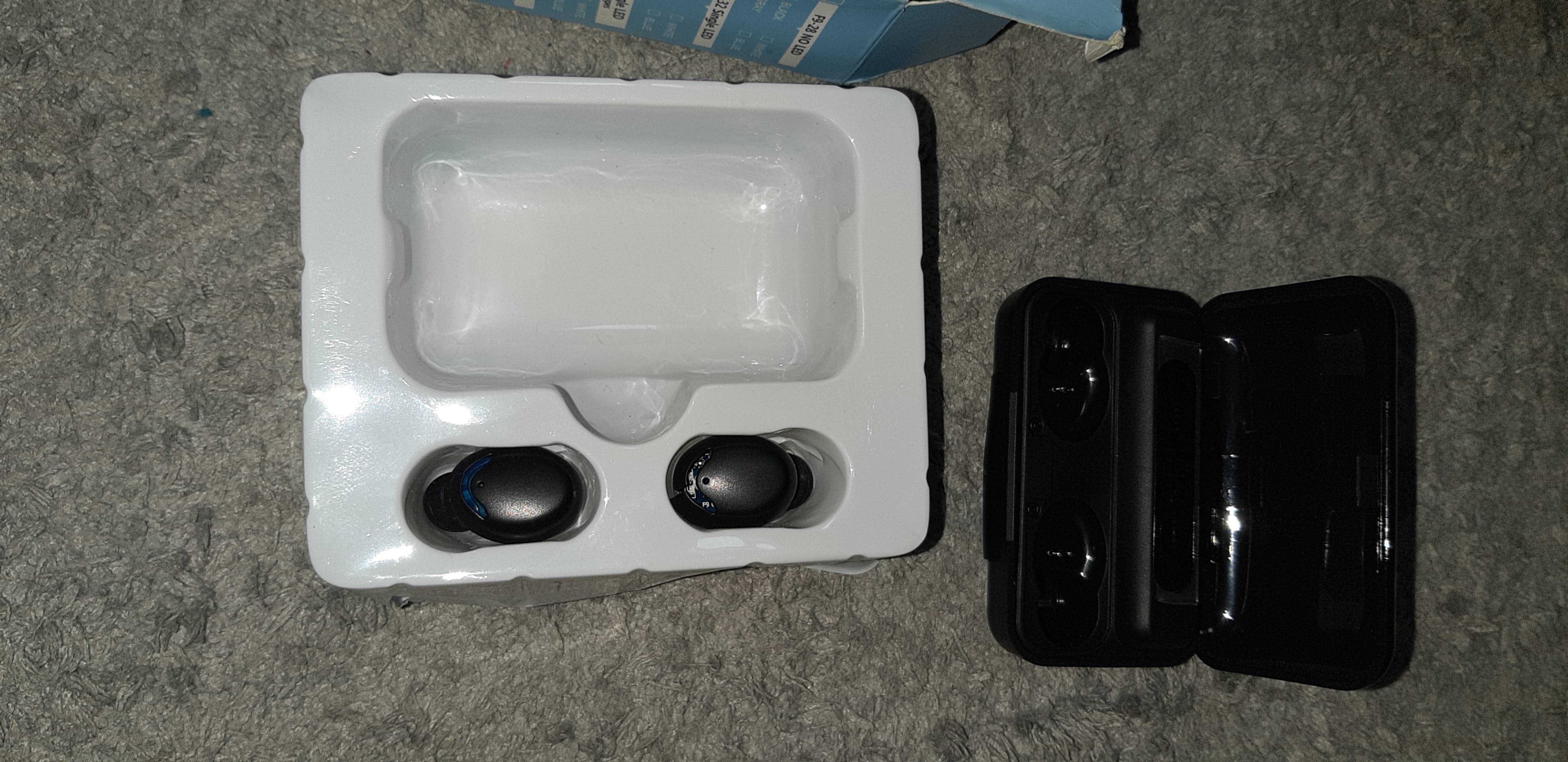 Наушники F9 TWS V5.0 Беспроводные сенсорные Bluetooth с индикатором